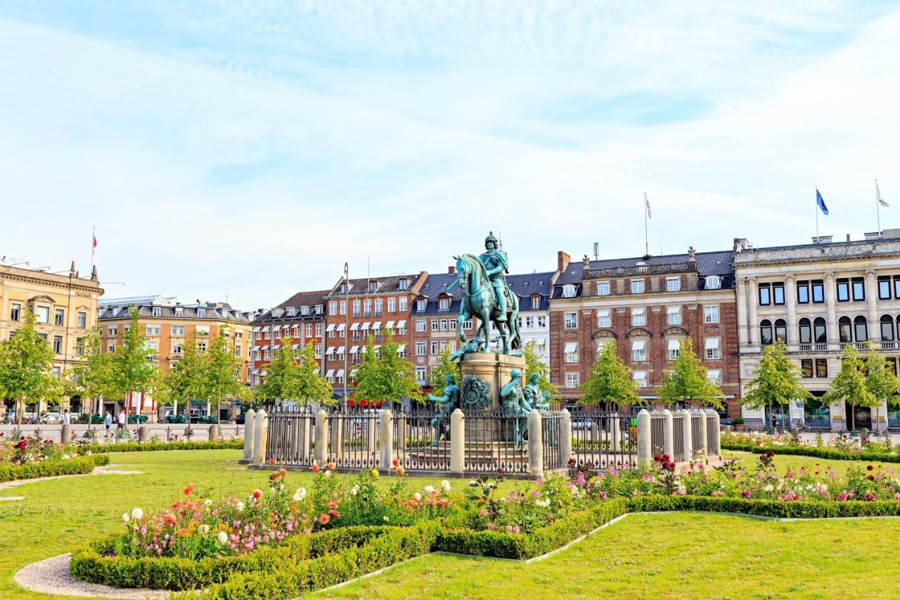 Lavish 4Br Apartment In The Heart Of Cph By The Canals Köpenhamn Exteriör bild
