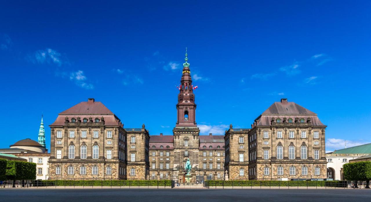 Lavish 4Br Apartment In The Heart Of Cph By The Canals Köpenhamn Exteriör bild