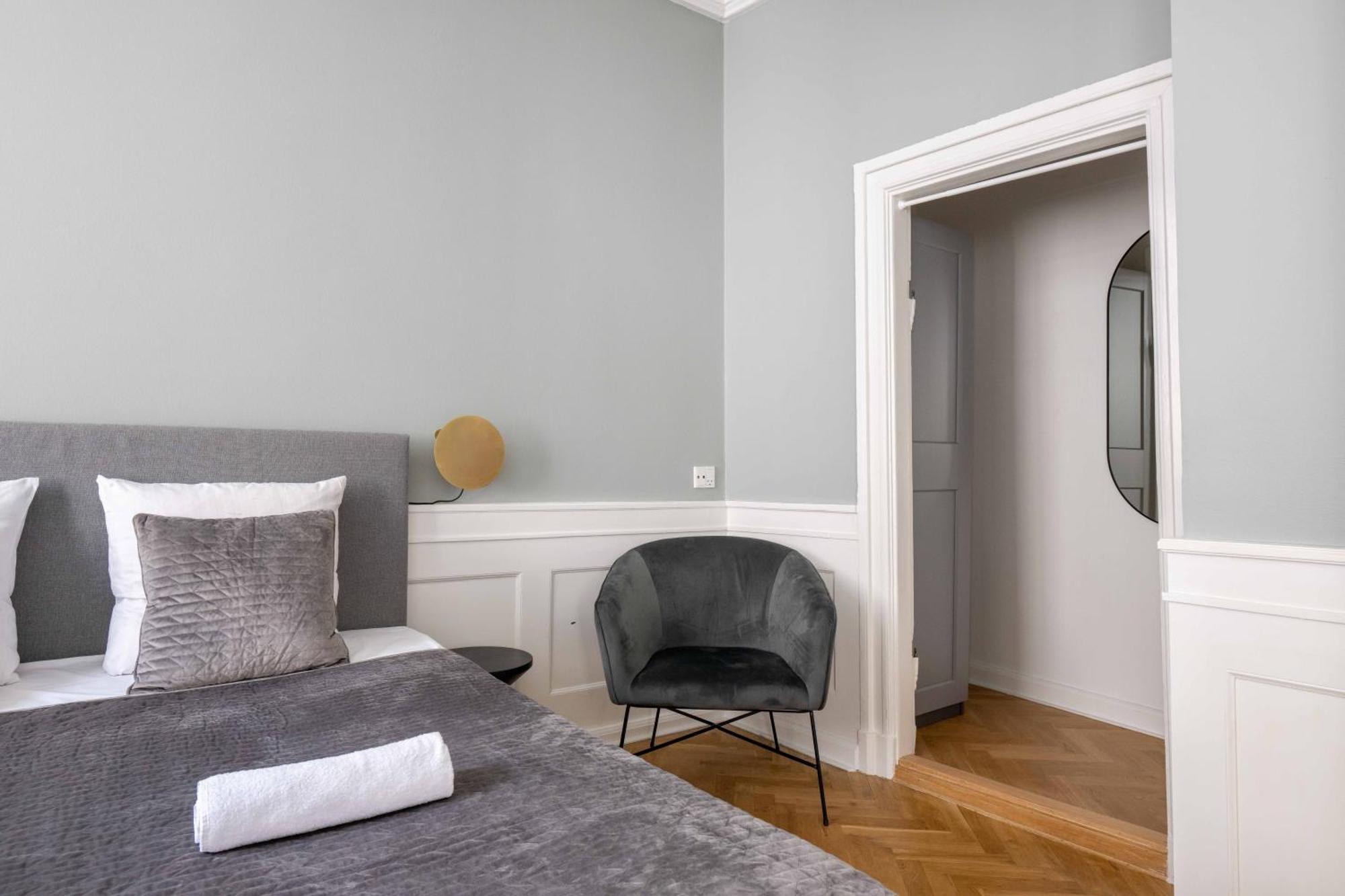 Lavish 4Br Apartment In The Heart Of Cph By The Canals Köpenhamn Exteriör bild
