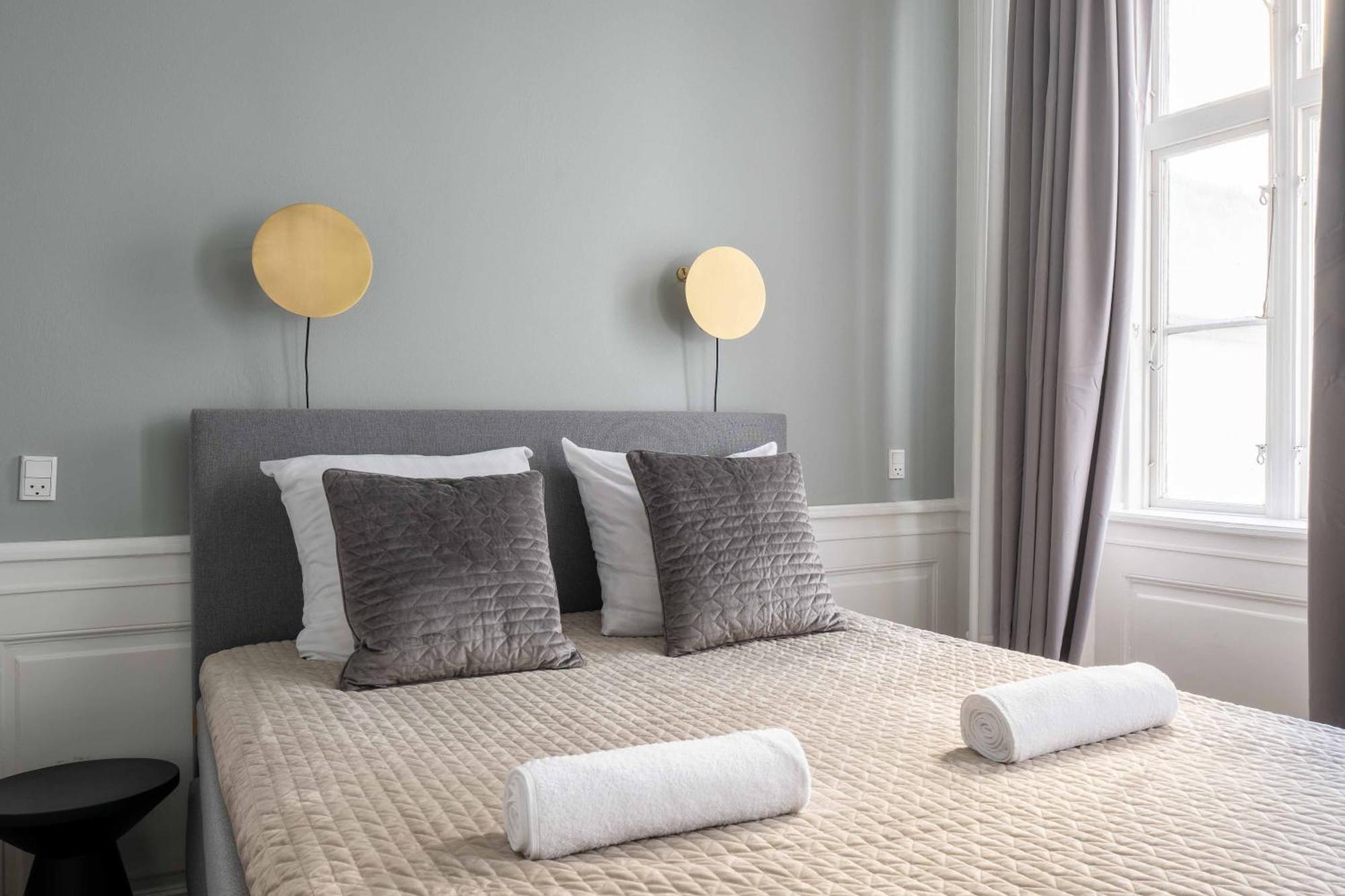 Lavish 4Br Apartment In The Heart Of Cph By The Canals Köpenhamn Exteriör bild